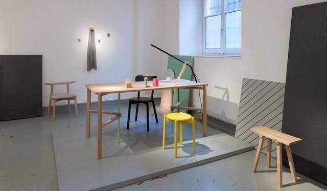 <strong>KARIMOKU NEW STANDARD｜カリモク ニュー スタンダード</strong>　ミラノサローネ2013　今年は、「スパッツィオ・ロッサーナ・オルランディ」のギャラリーの一角でプレゼンテーションをおこなっている