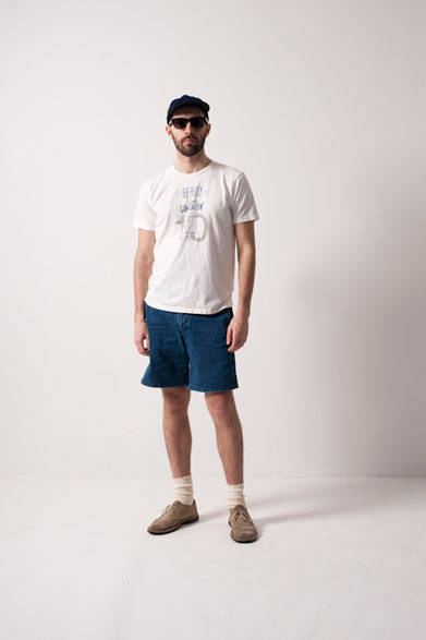 <strong>FUJITO｜フジト</strong>　 2013年夏コレクション　Print T-Shirts 01 5250円、Climbing Shorts1万8900円、B/B Cap8400円、Eye Wear2万3100円、Sox1890円