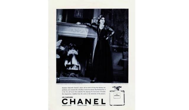 <strong>CHANEL｜パリにて『N°5 CULTURE CHANEL展』が開催</strong>　Photo François Kollar © Ministère de la Culture Médiathèque du Patrimoine, Dist. RMN