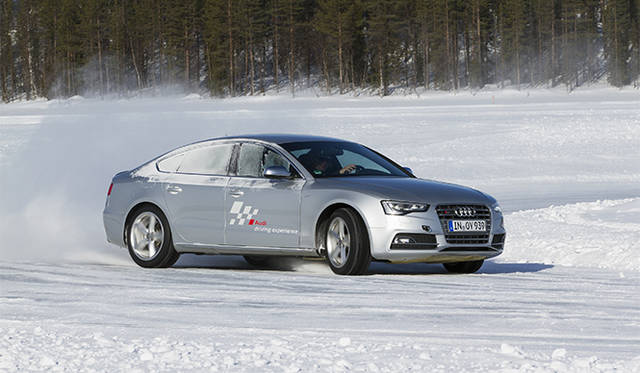 Audi S5 Sportback。アウディの4ドアクーペ「A5」を快適性とスポーツ性能の両面で磨き上げた、欲張りなモデル。スポーツバックは4ドア＋ハッチバックとなる