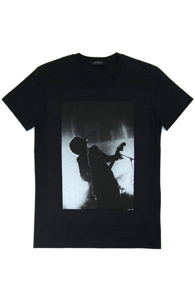 <strong>LITHIUM HOMME｜リチウムオム</strong>　「KAZUYA YOSHII×MIKIO ARIGA -10th Anniversary photo exhibition - Produced by LITHIUM HOMME」写真展　KAZUYA YOSHII×MIKIO ARIGA×LITHIUM HOMMEコラボレーションTシャツ　写真展特別価格7875円