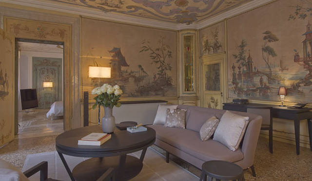 <strong>Amanresorts｜アマンリゾーツ</strong>　「アマン・カナルグランデ・ヴェニス」　Alcove Tiepoloリビングルーム