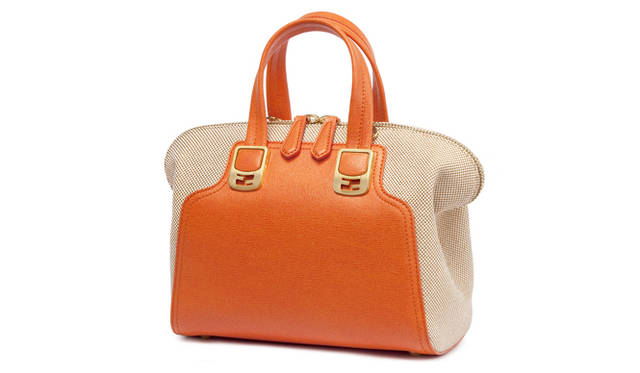 <strong>FENDI｜クレヨンのようにポップでカラフルな期間限定イベント開催</strong> バッグ　オレンジ　W19×H24.5×D14　14万9100円