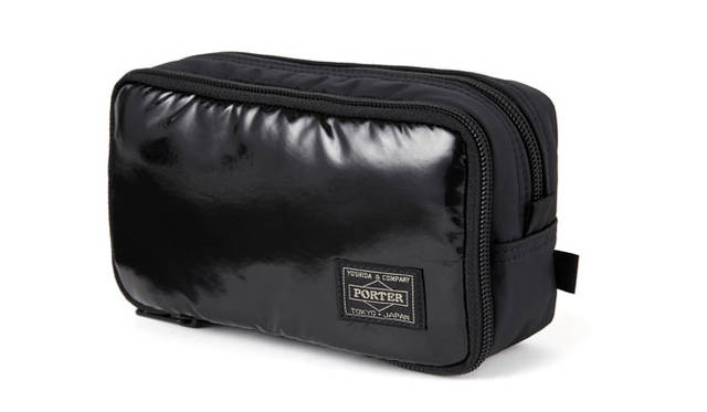 <strong>HEAD PORTER｜ヘッド・ポーター</strong>　「fragment design×HEAD PORTER」　COSMETIC CASE 6825円