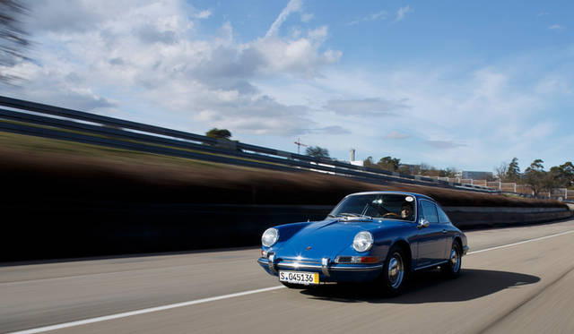 「ナロー911」と呼ばれた初代911。当初は「901」という名前で登場する予定だった。1964年から1973年まで製造された