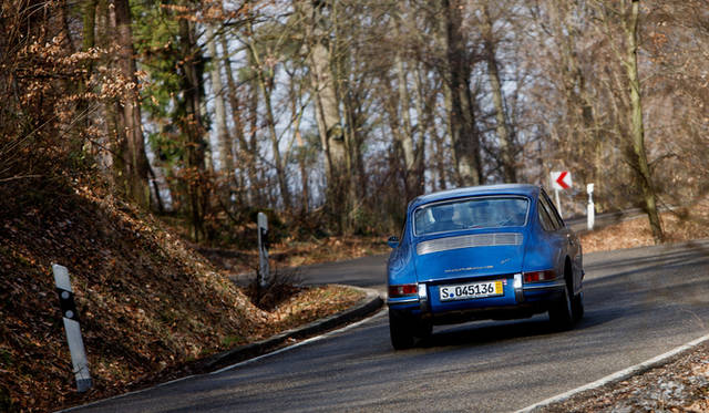 「ナロー911」と呼ばれた初代911。当初は「901」という名前で登場する予定だった。1964年から1973年まで製造された