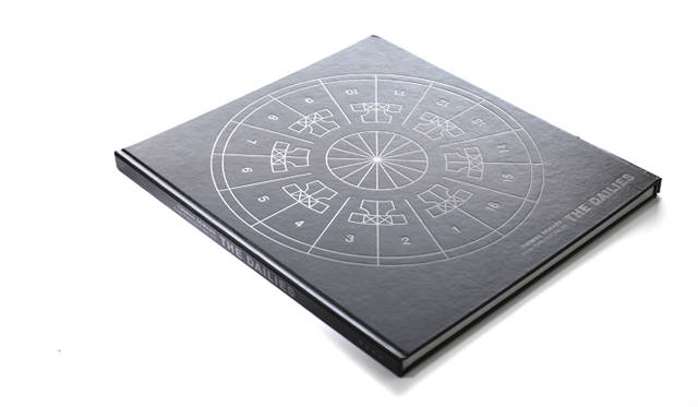 <strong>連載｜体感する読書～THE READING EXPERIENCE～ </strong>　トーマス・デマンド 『The Dailies』