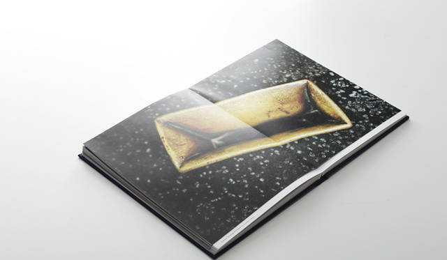 <strong>連載｜体感する読書～THE READING EXPERIENCE～</strong>　マーク・パワー 『Mass』