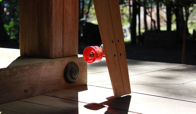 <strong>THE CONRAN SHOP｜ザ・コンランショップ</strong>　「OKA SKATEBOARDS×THE CONRAN SHOP」オリジナルスケートボード「OKA×CONRAN MODEL（オカ コンランモデル）」