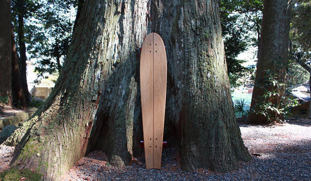 <strong>THE CONRAN SHOP｜ザ・コンランショップ</strong>　「OKA SKATEBOARDS×THE CONRAN SHOP」オリジナルスケートボード「OKA×CONRAN MODEL（オカ コンランモデル）」