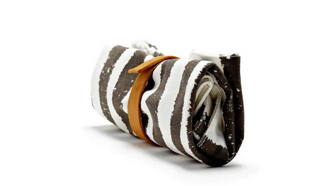 <strong>UNITED ARROWS｜ユナイテッドアローズ</strong>「エシカル・ファッション イニシアティブ」キャンバストートバッグ　4725円　