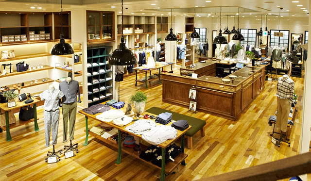 <strong>SPECIAL INTERVIEW</strong> 「スティーブン アラン トーキョー（STEVEN ALAN TOKYO）」店内