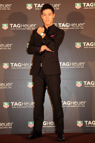 「Aquaracer Chronograph Air-K Japan Limited Editon｜アクアレーサー クロノグラフ Air-K 日本限定モデル」