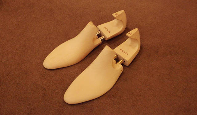 <strong>JOHN LOBB｜ジョンロブ</strong>　「WILLIAM」オリジナルシューツリー