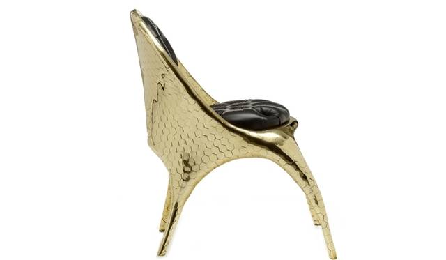 <strong>VERSACE｜ザ・ハース・ブラザーズとコラボレーションしたホームコレクションを発表</strong>　DV Chair　価格未定
