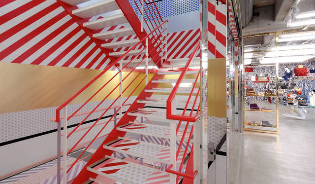 <strong>OPENING CEREMONY｜オープニングセレモニー</strong>　「OPENING CEREMONY OMOTESANDO」