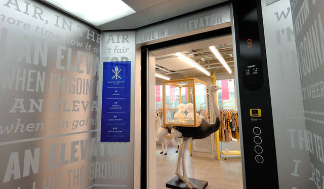 <strong>OPENING CEREMONY｜オープニングセレモニー</strong>　「OPENING CEREMONY OMOTESANDO」