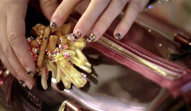 <strong>FURLA｜フルラ</strong>　アートプロジェクト「#CANDYCOOL」始動！