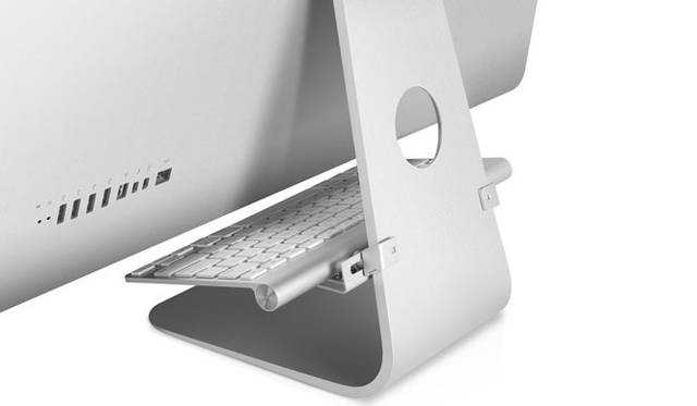 <strong>FOCAL POINT｜フォーカルポイントコンピュータ</strong>　モニターアクセサリー「Twelve South BackPack v3」　