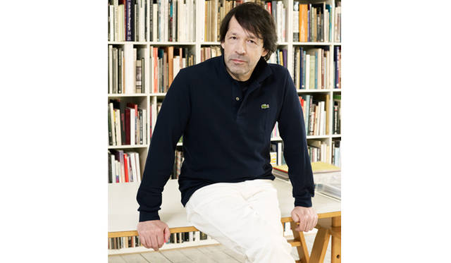 <strong>LACOSTE｜ラコステ</strong> 80周年のロゴをデザインしたピーター・サヴィル氏