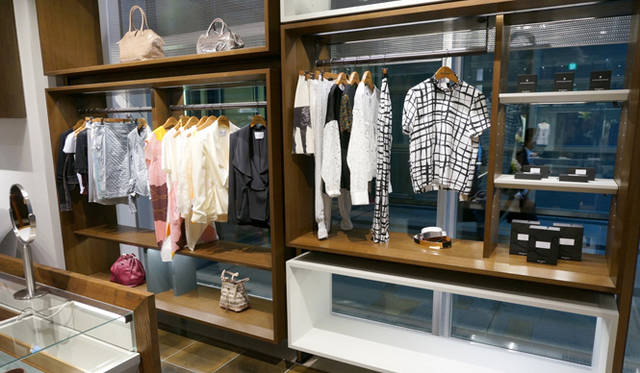 <strong>STRASBURGO｜ストラスブルゴ</strong>　東京ミッドタウンに新たな旗艦店がオープン！　「アーバン トラベラーズ」のための“上質アイテム”