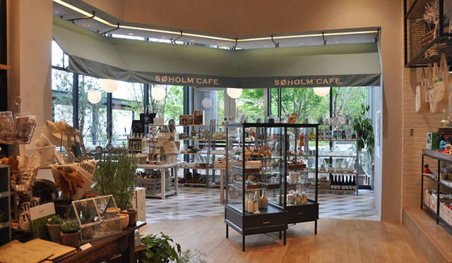 <strong>ACTUS｜アクタス</strong>　ライフスタイル提案型セレクトショップ「アクタス 梅田店」　「スーホルムカフェ＋ダイニング」