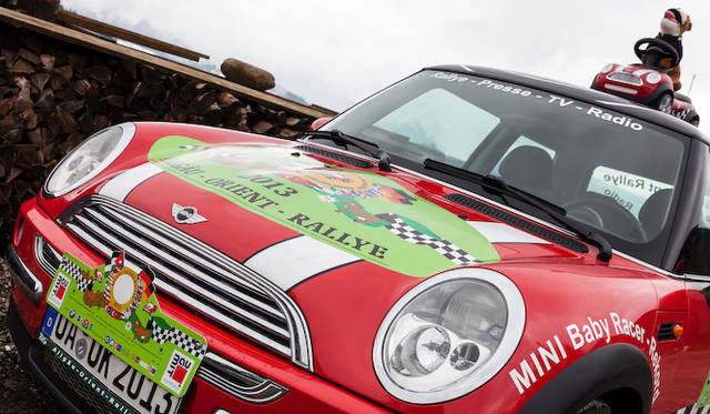 R50とよばれる最初期のMINI Cooper。2003年モデルだという