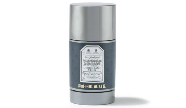 <strong>PENHALIGON’S｜ペンハリガン</strong>　ブレナム ブーケ フレグランス ボディバーム　3570円（75mL）　<br />1902年に発表された、ペンハリガンを代表する香り。シトラスオイルとスパイス、木々の清々しいエッセンスのブレンドが、控えめでありながら完璧な気品を醸し出す