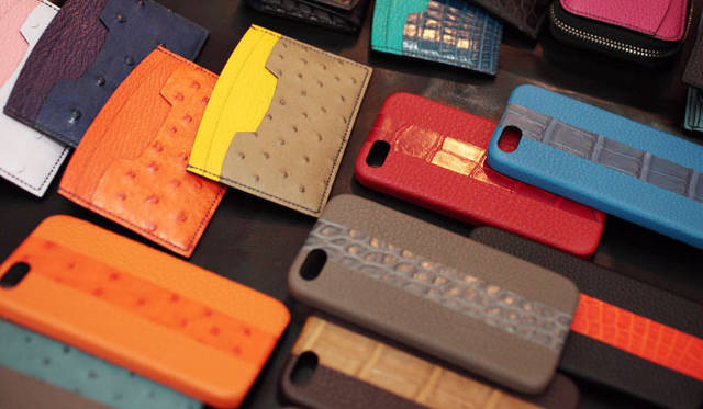 <strong>MAISON TAKUYA｜メゾン タクヤ</strong>　モバイルケースや小物も充実。iPhoneケース7350円～