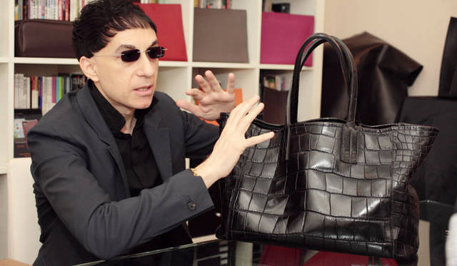 <strong>MAISON TAKUYA｜メゾン タクヤ</strong>　ワニ革のトートバッグ（時価）