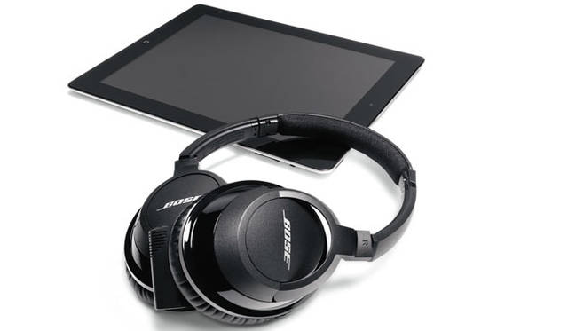 <strong>BOSE｜ボーズ</strong>　iPadに最適化されたボーズ初のステレオBluetooth®ワイヤレスヘッドホン「Bose® AE2w Bluetooth® headphones」