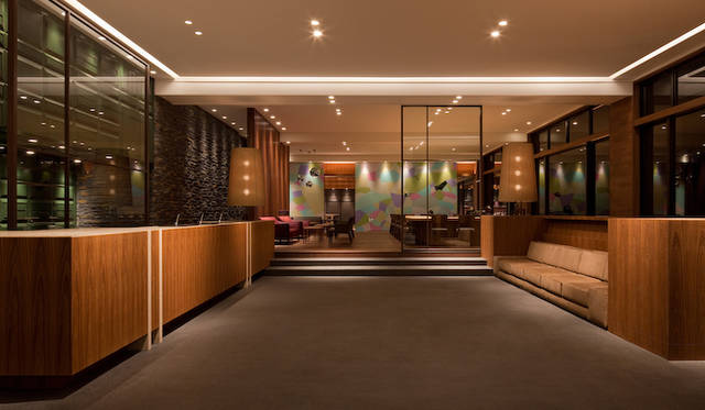 <strong>TRAVEL｜ ぬる湯につかり時を忘れる、山峡の湯治リゾート「ONCRI／おんくり」</strong>　