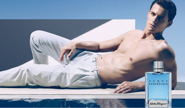 <strong>Salvatore Ferragamo│サルヴァトーレ フェラガモ</strong> 新作フレグランス「アクア エッセンツィアーレ」
