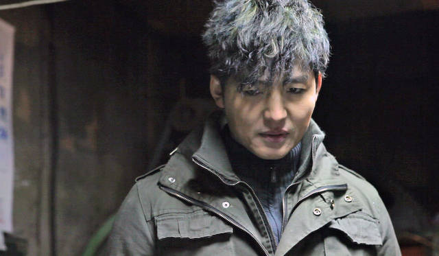 <strong>MOVIE｜『嘆きのピエタ』</strong>　若手実力派俳優のイ・ジョンジン