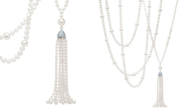 <strong>Tiffany & Co.｜「グレート ギャツビー」コレクション</strong>　ジーグフェルド コレクション。1920年代のエレガンスが漂うフレッシュウォーター パールをあしらったタッセルとロング ネックレス。ネックレスの長さ約220センチメートル　タッセル：15万6450円、ロング ネックレス：13万200円（ティファニー全店で発売中）　© Tiffany & Co.