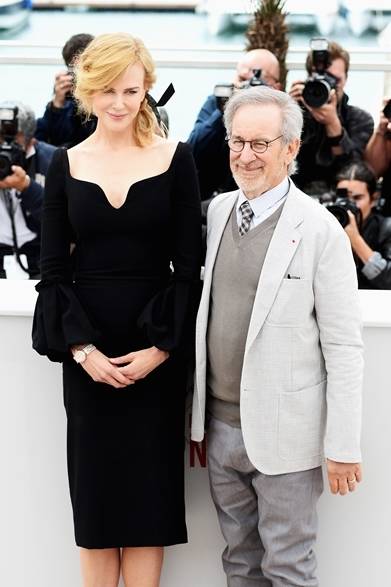 レディマティック「ダイヤモンド＆パール」<br />ケース径｜34mm<br />価格｜1481万5500円<br />日本入荷｜2013年秋（予定）<br /><br />オメガお客様センター<br />Tel.03-5952-4400