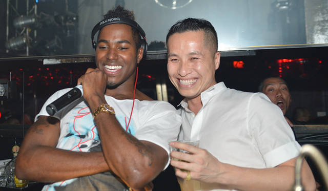 左から DJ RUCKUSさん、フィリップ・リムさん