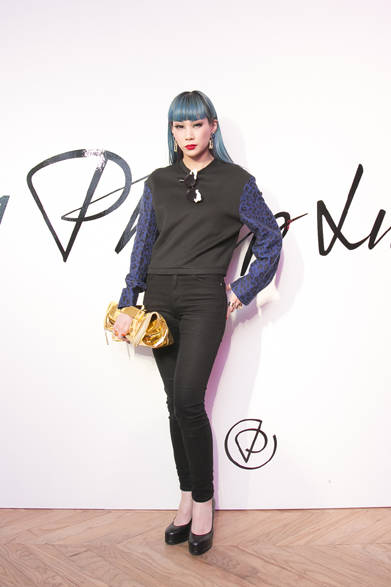 ミュージシャンのマドモアゼルユリアさん