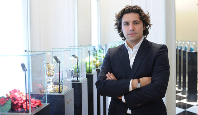 <strong>VERSACE｜ヴェルサーチ</strong>　ファッションフォトグラファーデュオ「マート＆マーカス」によって撮影された「エロス」のビジュアル