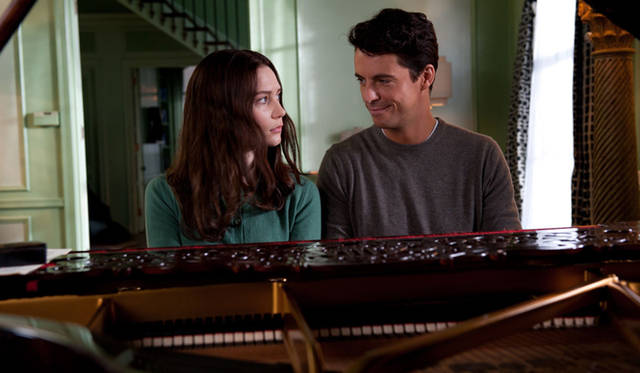 <strong>MOVIE｜『イノセント・ガーデン』</strong>　「人がどういう風に成長、あるいは変化し、その資質を獲得していくのか。そうした部分を描くことは、わたしにとって好きなことですし、ひとつのテーマでもあります」（パク監督）　©2012 Twentieth Century Fox. All Rights Reserved