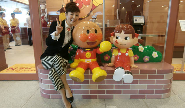 <strong>戸田恵子｜愛知、三重、京都　桜ほころぶ三都を行く</strong>　やなせたかしシアターがあり、たくさんのショップがあり、レストランがあり、夢があってじつに楽しいミュージアムです
