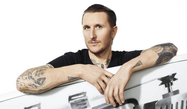 <strong>TOMMY HILFIGER｜サーフスピリッツ溢れる限定カプセルコレクションが誕生</strong>　