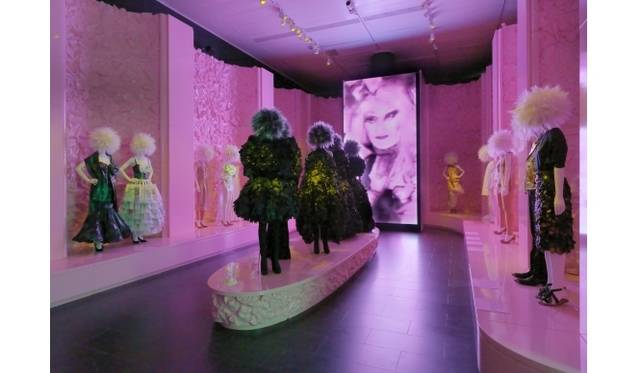 <strong>ART FILE 19｜「Punk: Chaos to Couture」</strong>　D.I.Y.:Bricolage Image © The Metropolitan of Museum of Art