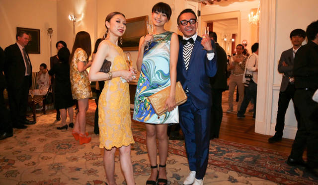 <strong>STELLA McCARTNEY｜ステラ マッカートニー</strong> 英国大使館で秋冬コレクションのプレゼンテーションを実施