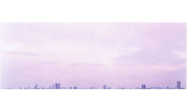 <strong>ART｜東京国立近代美術館のコレクションを中心に構成する『都市の無意識』展</strong>　勝又公仁彦《skyline 100280》　2003年