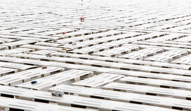 ©Louis Vuitton / Jérémie Souteyrat<br />Courtesy of Espace Louis Vuitton Tokyo<br /><br />Carmageddon / Motorway, 2012<br />