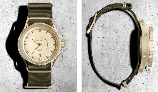 <strong>GIVENCHY BY RICCARDO TISCI｜リカルド・ティッシが手がけた初のウォッチが誕生</strong>　ゴールド　