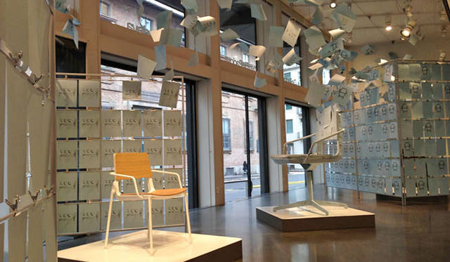 <strong>青木昭夫がリポートする「2013年サローネビューイング」</strong>　「DePadova」ルカ・ニチェットによる新作DECK。屋内で使用するもののような優雅さをもった屋外仕様のチェア