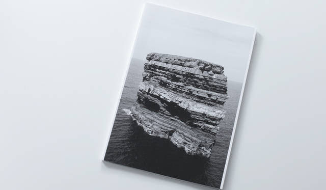 <strong>連載｜体感する読書～THE READING EXPERIENCE～</strong>　ヤン・ケンペナース『Dun Briste, Downpatrick Head』