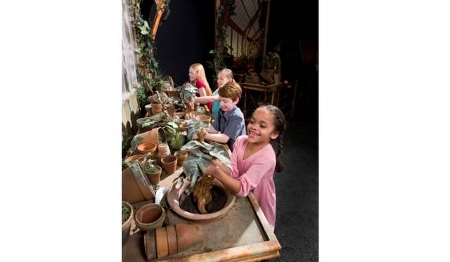 <strong>MOVIE｜『ハリー・ポッター展』を六本木ヒルズで開催</strong>　マンドレイク　©Warner Bros.